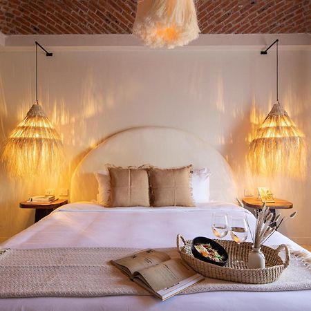 Holt Hotel Del Pueblito Альенде Экстерьер фото