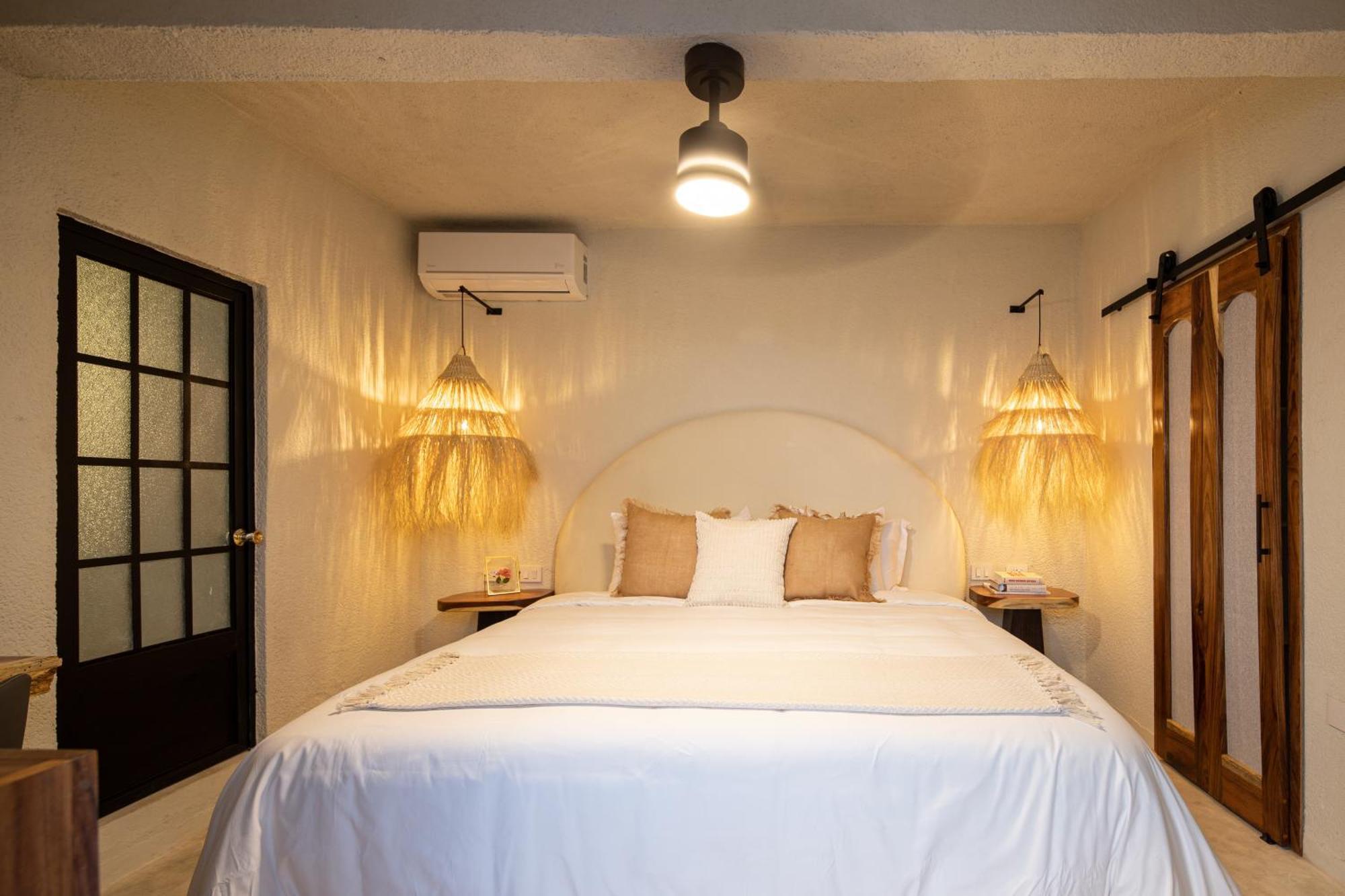 Holt Hotel Del Pueblito Альенде Экстерьер фото