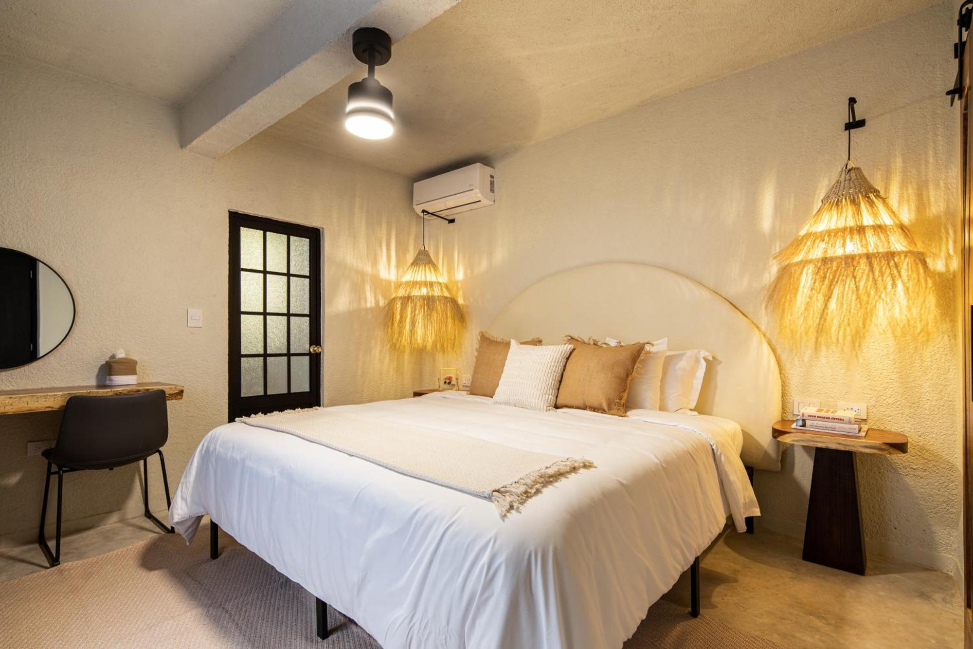 Holt Hotel Del Pueblito Альенде Экстерьер фото